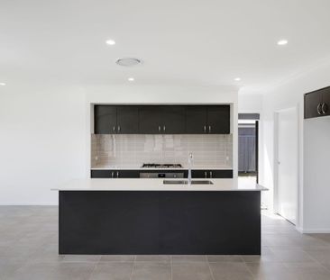 Newly Built Four Bedroom Home for Lease - Photo 3