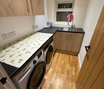 2 bedroom house share to rent - Photo 3