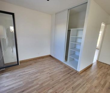 Location Appartement 3 pièces 83m² BRON 69500 - Photo 5