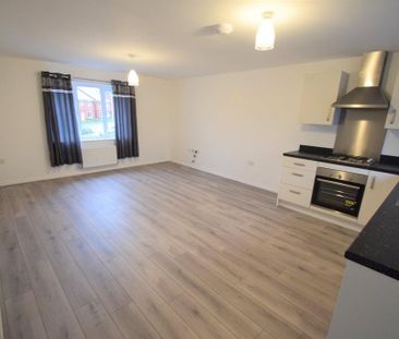 2 bedroom coach house to rent - Photo 2