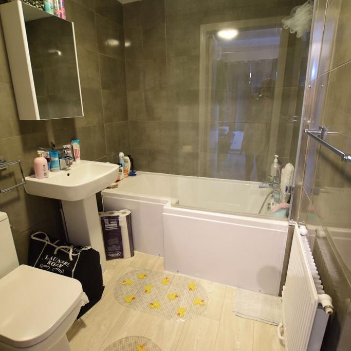 Pine Grange Bath Road, BH1, Bournemouth - Photo 1