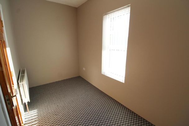 108 Gregg Street, Lisburn, BT27 5AW - Photo 1