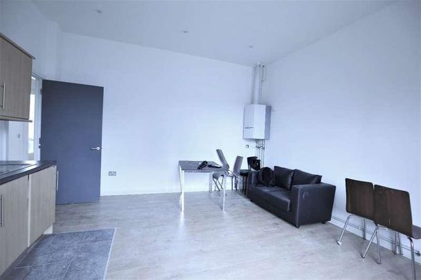 Benwell Road, London, N7 - Photo 1