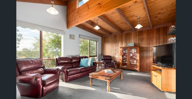 Great family home - Apollo Parkways - Photo 1