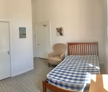 En-Suite Student Rooms – Newport Road - Photo 6