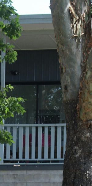 For Lease – Convenient 2-Bedroom Unit - Photo 1