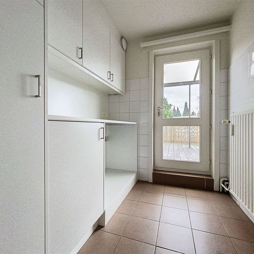 Instapklaar duplexappartement nabij centrum Brasschaat - Photo 1