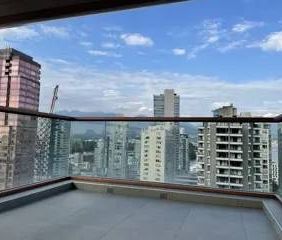 Landmark on Robson (Downtown) Brand New 2Bd/2Bth+Den - Photo 2