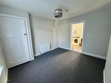 91 Clandeboye Road, Bangor, BT20 3JQ - Photo 3