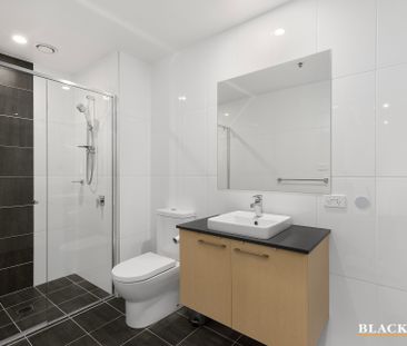 226/7 Irving Street, Phillip ACT 2606 - Apartment For Rent | Domain - Photo 2