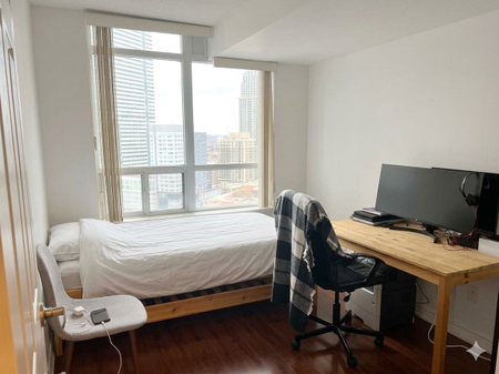 For Lease - 310 Burnhamthorpe Road Unit# 2114, Mississauga, Ontario - Photo 3