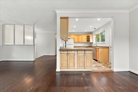 For Lease - 1199 Whittington Road, Mississauga, Ontario - Photo 2