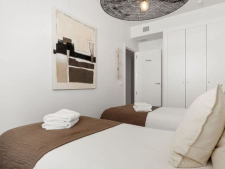 3 room luxury Flat for rent in Estepona, Andalusia - Photo 4