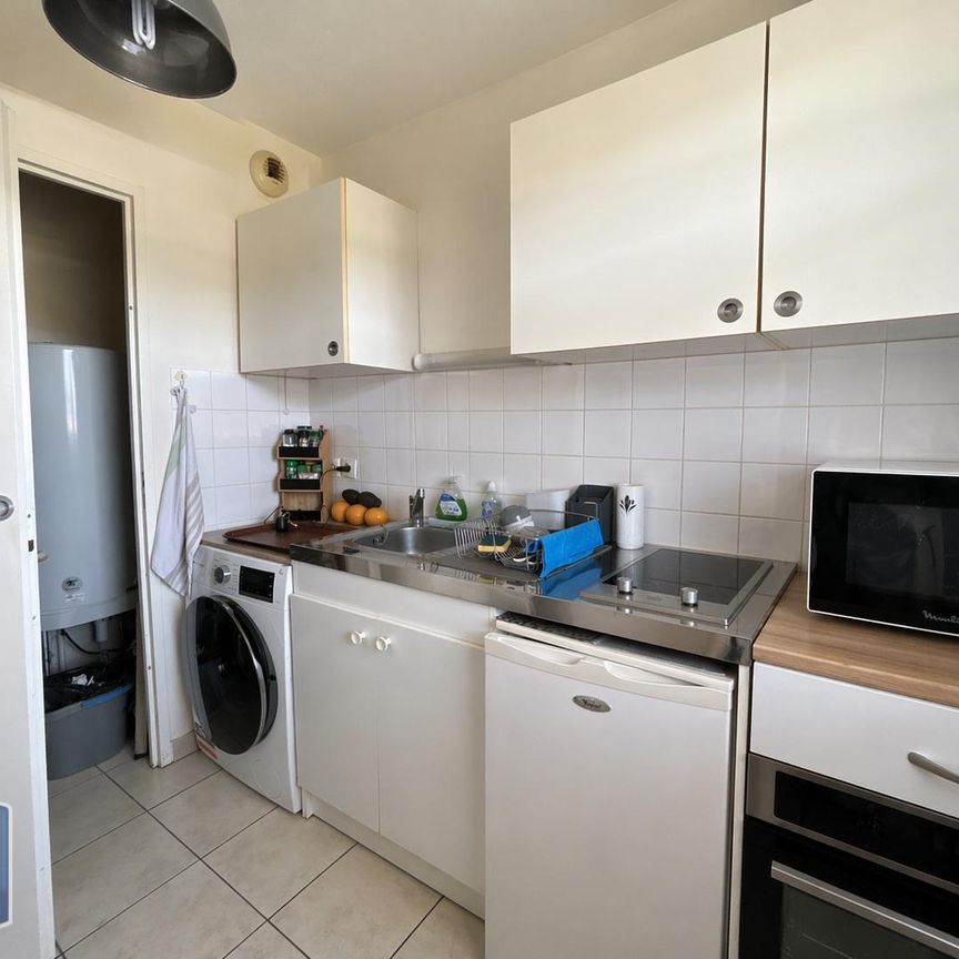 Location Appartement 2 pièces 47m² ST AUBIN LES ELBEUF 76410 - Photo 1