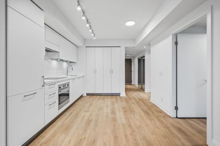 For Lease - 36 Brentcliffe Road Unit# 1012, Toronto, Ontario - Photo 2