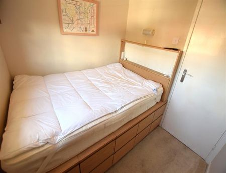 1 Bedroom Apartment Available Arranging tenancy - Photo 2