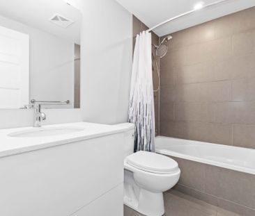 For Lease - 2785 Baseline Road Unit# 213, Parkway Park - Queensway ... - Photo 1