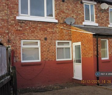 3 bedroom terraced house to rent - Photo 6