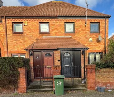 3 bedroom semi-detached house to rent - Photo 4