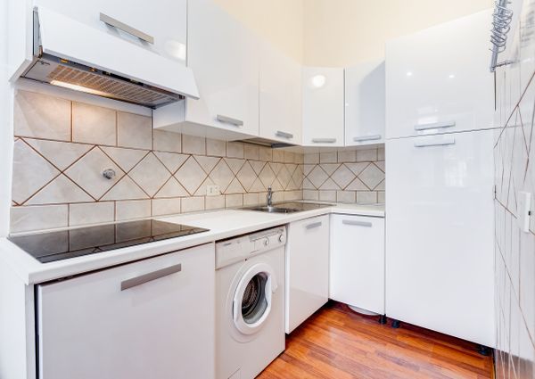 VATICANO / BORGO - SPLENDIDO BILOCALE IN LOCAZIONE