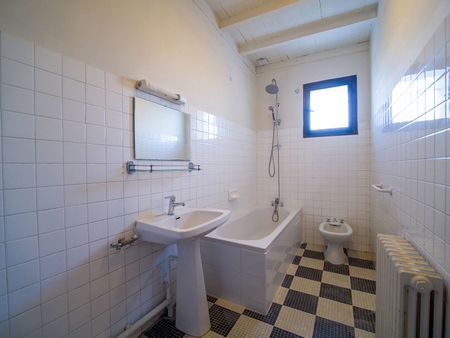 Location Maison 4 pièces 114m² - Photo 3