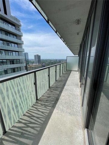 For Lease - 50 Charles Street Unit# 5204, Toronto, Ontario - Photo 3