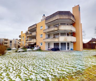 Living in the best location! - Photo 1