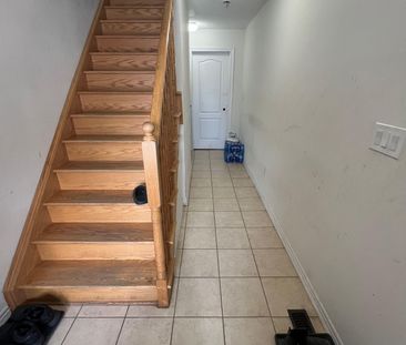 For Lease - 13 Sprucewood Road, Brampton, Ontario - Photo 6