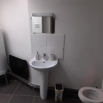 Location Appartement 2 pièces 48m² BETHUNE 62400 - Photo 1