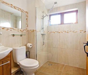 1 bedroom bungalow to rent - Photo 6