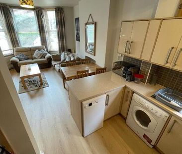 2, 412 Ormeau Road, Belfast, BT7 3HY - Photo 3