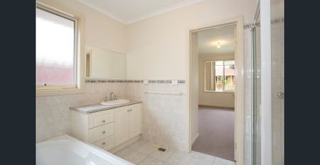 Perfectly Positioned - Photo 3