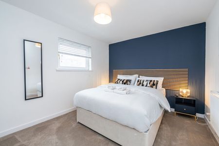 Gordon Street - Photo 2