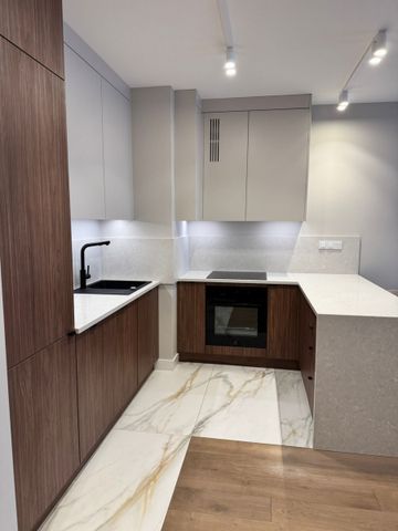 Przepięknie wykończone mieszkanie w Wawrze - Photo 4