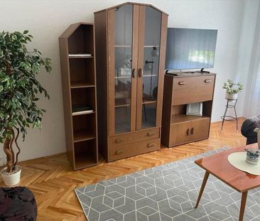 Kiadó jó állapotú lakás - Győr - Fotó 2