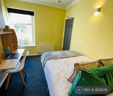 1 bedroom in a house share to rent - Photo 5