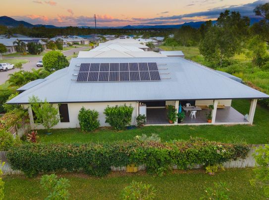 73 Franklin Drive, Mount Louisa QLD 4814 - House For Rent - $670 | Domain - Photo 1