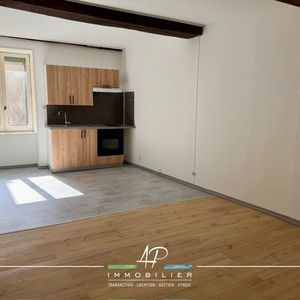Location Appartement 1 pièce 37m² GRAY 70100 - Photo 2