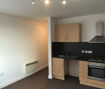 Studio to rent - Photo 3