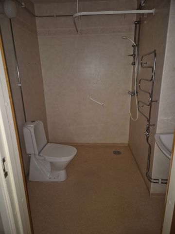 Järnvägen 2B - Foto 3