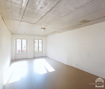 Appartement traversant avec terrasse, centre ville! - Foto 1