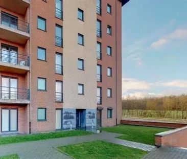 Ruim en licht appartement van 112 m² met 2 slaapkamers, keld - Photo 4