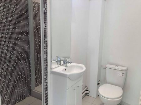 T4 avec 2 chambres - refait à neuf - Photo 5