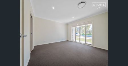 Family Home - Photo 3