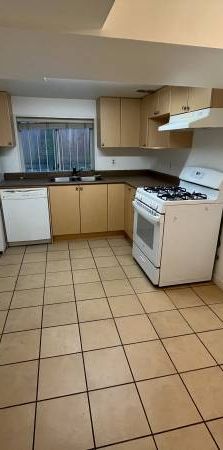 1 Bedroom and den Near VGH - Photo 1