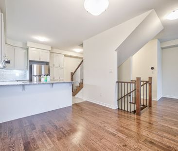 For Lease - 4 Thomas Frisby Jr. Crescent, Markham, Ontario - Photo 3