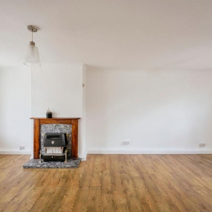 2 bedroom semi-detached house to rent - Photo 1