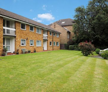 2 bedroom maisonette to rent - Photo 2