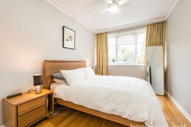 Unit 1/345 Orrong Road, St Kilda East. - Photo 1