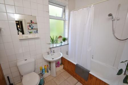 Stanley Avenue, Rusholme, Manchester, M14 - Photo 2